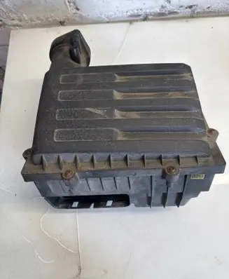Volkswagen Golf VII Air filter box 5Q0129607P