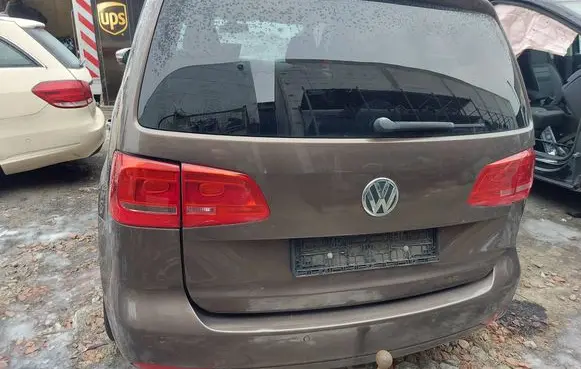 Volkswagen Touran II Tailgate/trunk/boot lid 