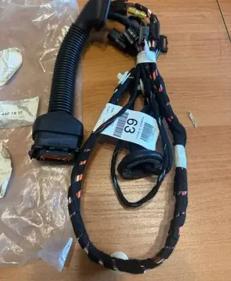 Mercedes-Benz R W251 Front door wiring loom A2514401813