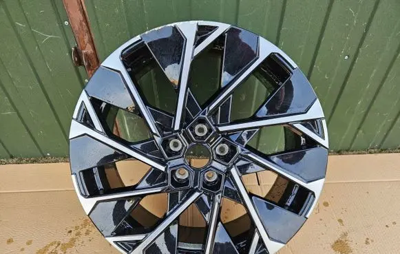 Renault Scenic III - Grand scenic III R20 alloy rim 403007167R