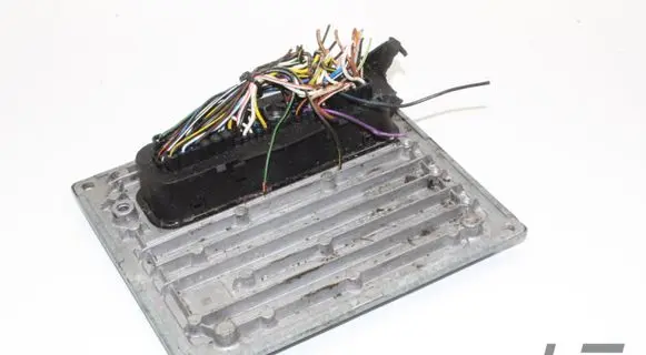 Ford Ka Engine control unit/module 6S5112A650BB