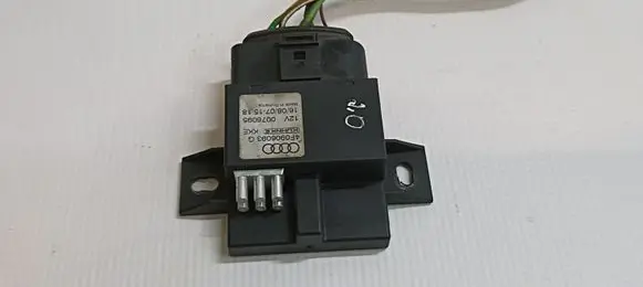 Audi A4 S4 B7 8E 8H Fuel injection pump control unit/module 4F0906093G