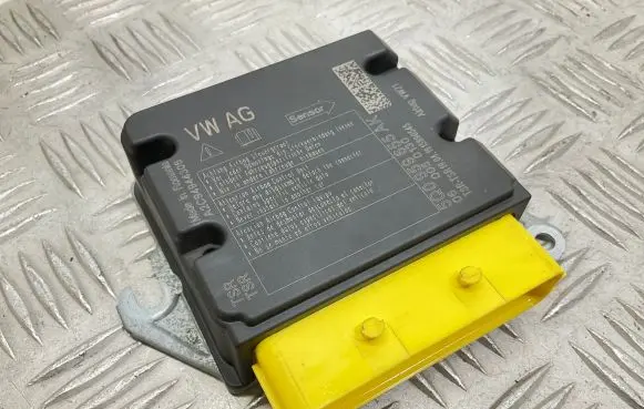Skoda Superb B8 (3V) Airbag control unit/module 5Q0959655AK