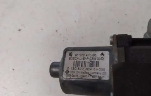 Peugeot 308 Front door window regulator with motor 9657247580 120076