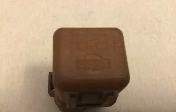 Nissan Primera Other relay 25230 10715H 09968