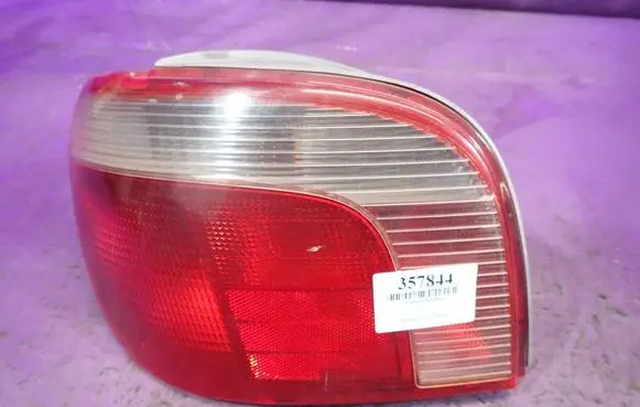 Toyota Yaris Verso Rear/tail lights 52-005
