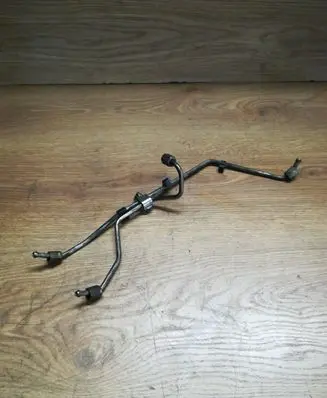 Audi A6 S6 C6 4F Fuel injector supply line/pipe 