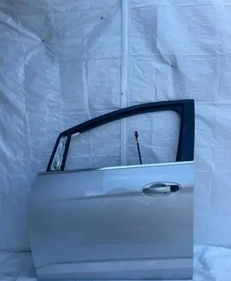 Ford C-MAX II Front door