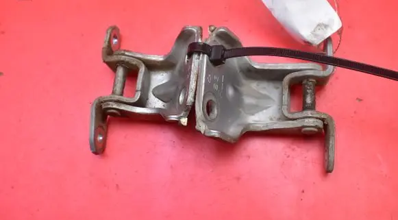 Dodge Pick Up D300 Front door hinge set 