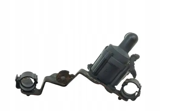 Volkswagen Transporter - Caravelle T5 Water pump 5N0965561