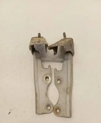 Mitsubishi Endeavor Engine bonnet/hood hinges