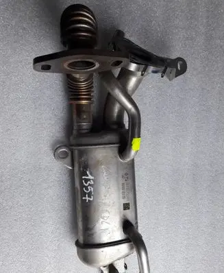 Renault Kadjar EGR valve cooler 147357324R 60981837B