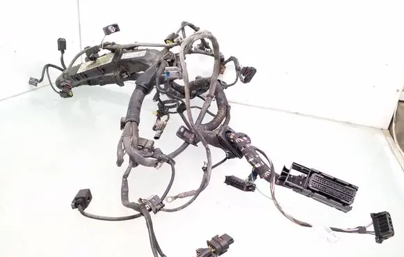 Mercedes-Benz Vito Viano W639 Engine installation wiring loom A6510107400 A6511501388