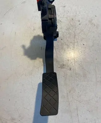 Audi A4 S4 B8 8K Accelerator throttle pedal 8K1723523 6PV00950501