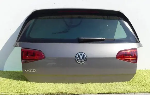 Volkswagen Golf VII Tailgate/trunk/boot lid