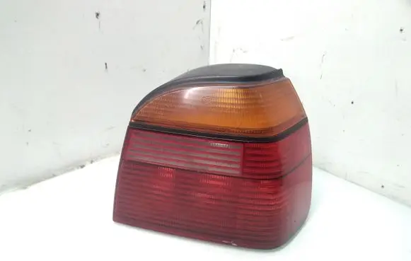 Volkswagen Golf III Rear/tail lights 13915200
