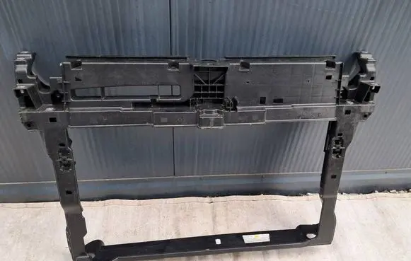 Volkswagen Tiguan Radiator support slam panel 57H805588 571805588