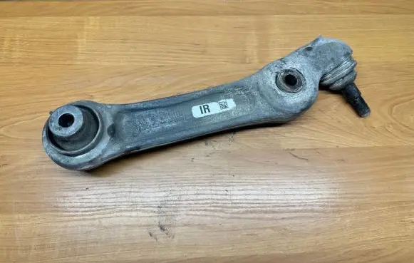 BMW 6 F06 Gran coupe Front control arm EN608216