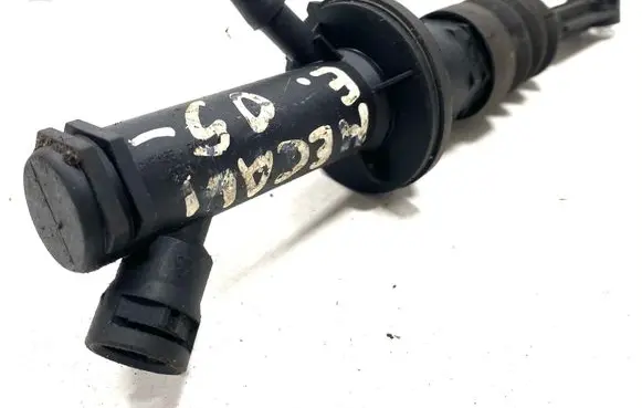 Renault Megane II Clutch master cylinder 8200151770C 8200151770