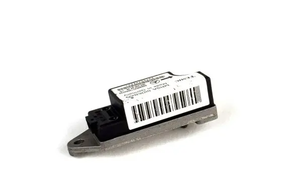 Mercedes-Benz C W202 Airbag deployment crash/impact sensor 0008209926