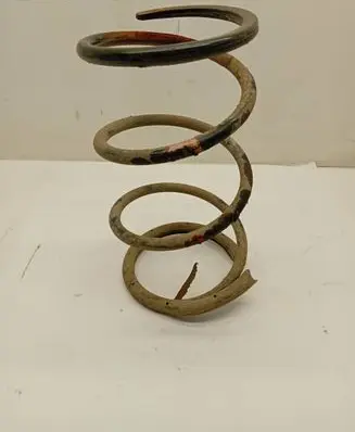 Nissan X-Trail T30 Front coil spring