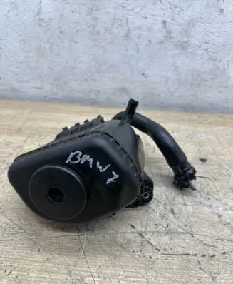 BMW 7 F01 F02 F03 F04 Power steering fluid tank/reservoir 324167762 11251