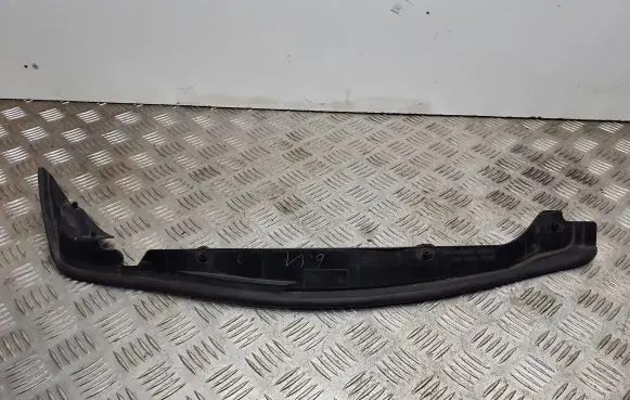 Fender end trim