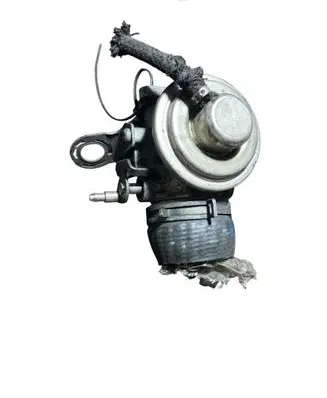 Ford Mondeo Mk III EGR valve 038129637B