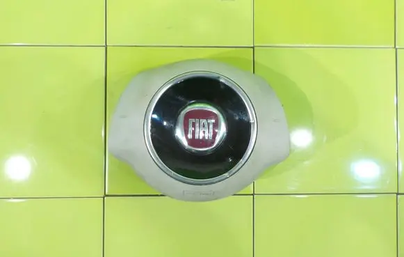Fiat 500 Steering wheel airbag 61924051C
