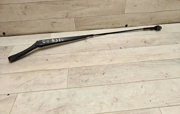 Volkswagen Golf V Front wiper blade arm 1K1955410