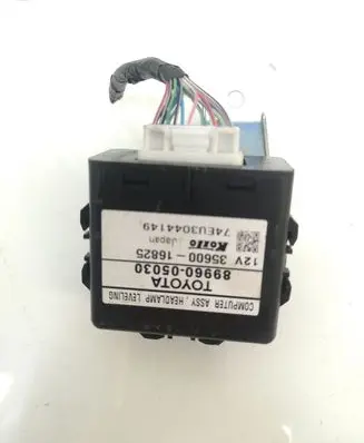 Toyota Avensis T250 Light module LCM 8996005030 3560016825