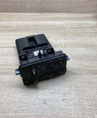 BMW 3 E46 Light switch 6936819