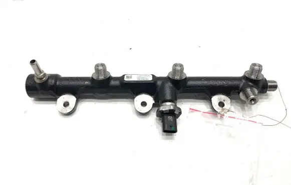Renault Trafic III (X82) Fuel main line pipe 175219059R
