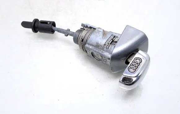 Audi A4 S4 B8 8K Front door lock (next to the handle) 8T2837168 8T0837879