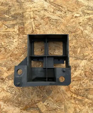 Mercedes-Benz Sprinter W906 Front bumper mounting bracket A9068850163