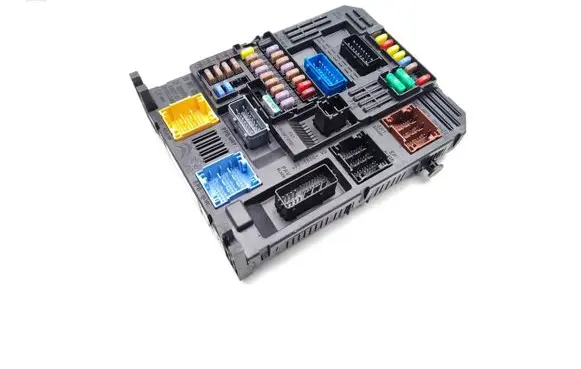 Citroen C4 Grand Picasso Fuse module 9819851380 2941601669