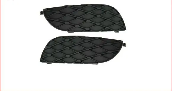 Toyota Yaris Front fog light trim/grill 