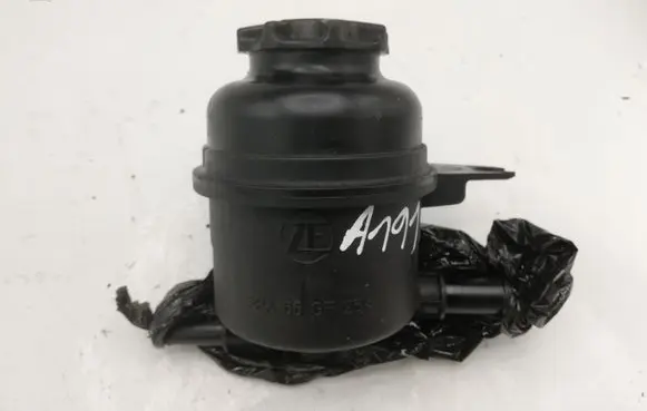 Jaguar X-Type Power steering fluid tank/reservoir NOCODE