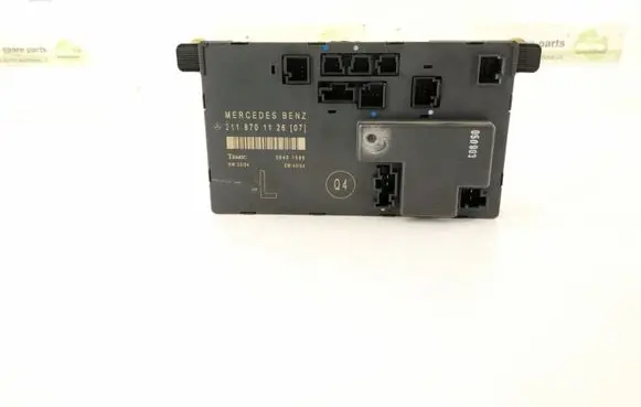 Mercedes-Benz E W211 Door control unit/module 2118701126 2118707326