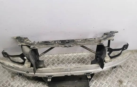 BMW 5 E60 E61 Radiator support slam panel