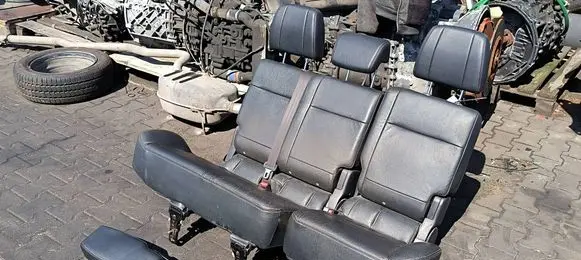 Mitsubishi Pajero Other seats