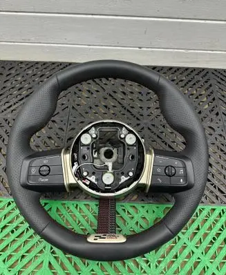 Mini Countryman U25 Steering wheel