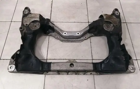 Mercedes-Benz SL R230 Front subframe A2306280157 A2306280357