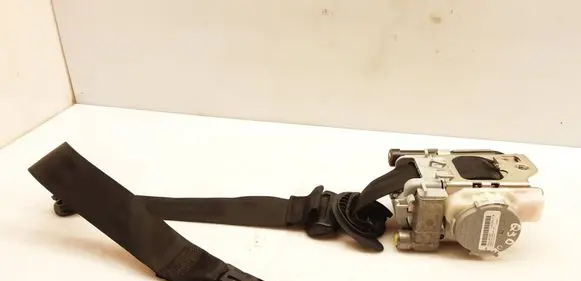 Audi Q3 8U Front seatbelt 8U0857706F 8U0857706 5G0857737