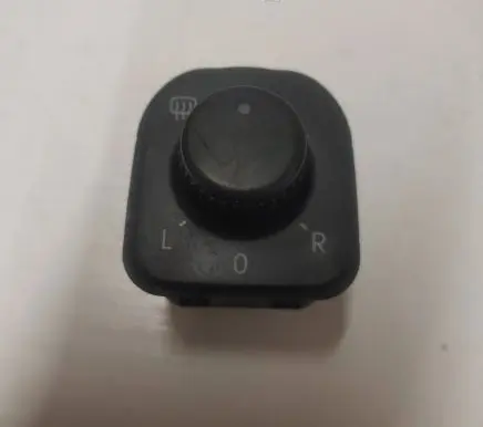Volkswagen PASSAT B6 Wing mirror switch 1K0959565L
