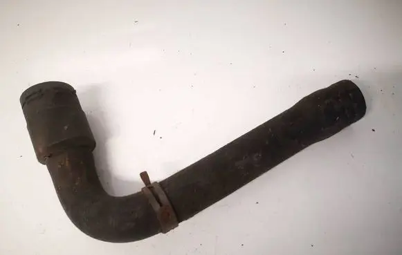 Volkswagen PASSAT B5 Engine coolant pipe/hose 8D0121101K