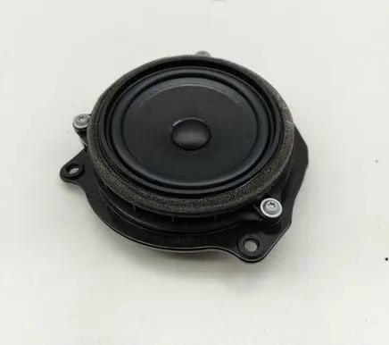 BMW X2 F39 Front door speaker 8715685