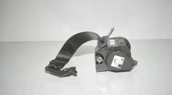 BMW X6 F16 Rear seatbelt 7376130 72117376130