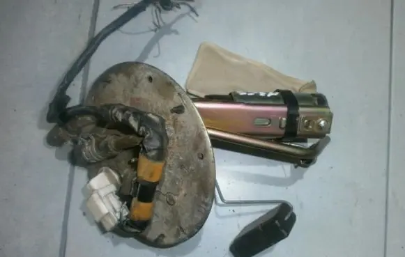 Mazda 323 In-tank fuel pump b6da