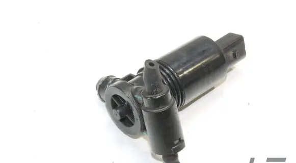 Volvo XC60 Windscreen/windshield washer pump 1024928